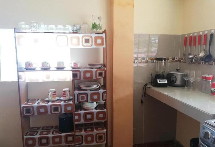 Семейный Номер Совместный Санузел, Hatun Quilla