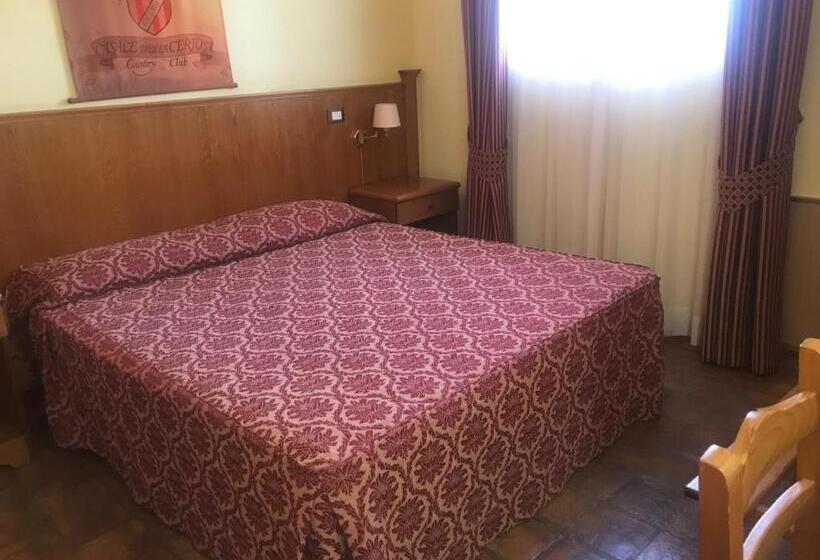 اتاق اکونومی, Casale Certosa