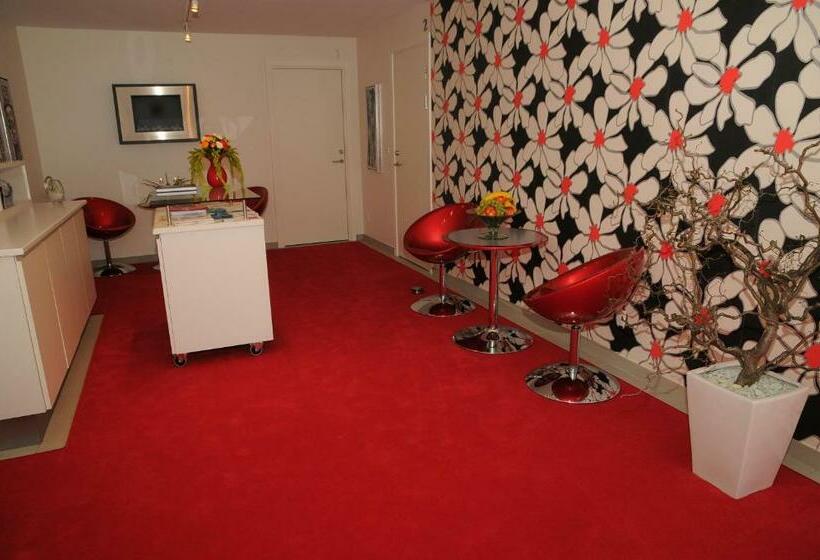 غرفة قياسية, Coco Aps