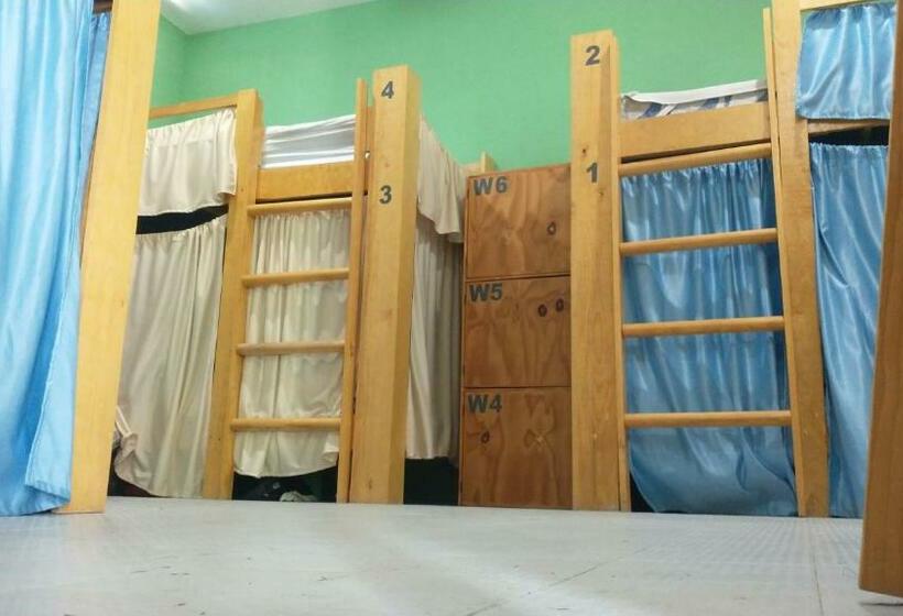 Кровать в Общей Комнате, Posada Edem