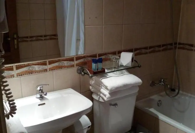Standard-huone, Di Torlaschi