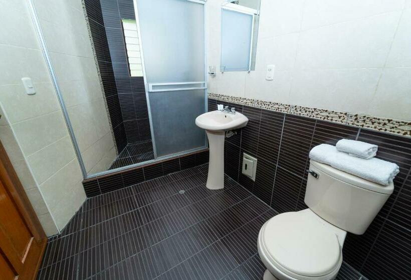 标准间, El Turista