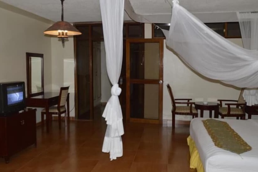 اتاق استاندارد, International 2000