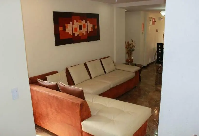 اتاق کلاسیک, Las Mercedes Airport Quito