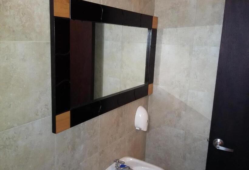 חדר דלוקס יחיד, Las Mercedes Airport Quito