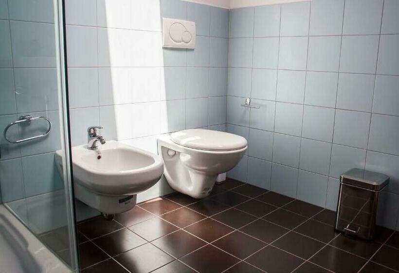 غرفة قياسية, Le Coccole