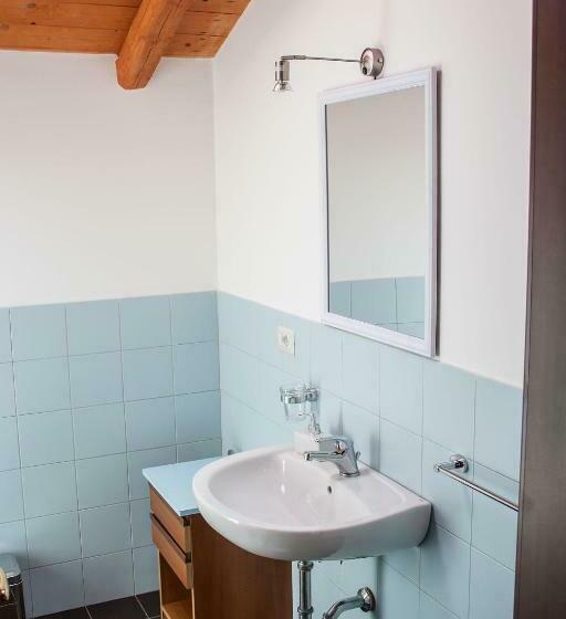 غرفة كلاسيكية رباعية, Le Coccole