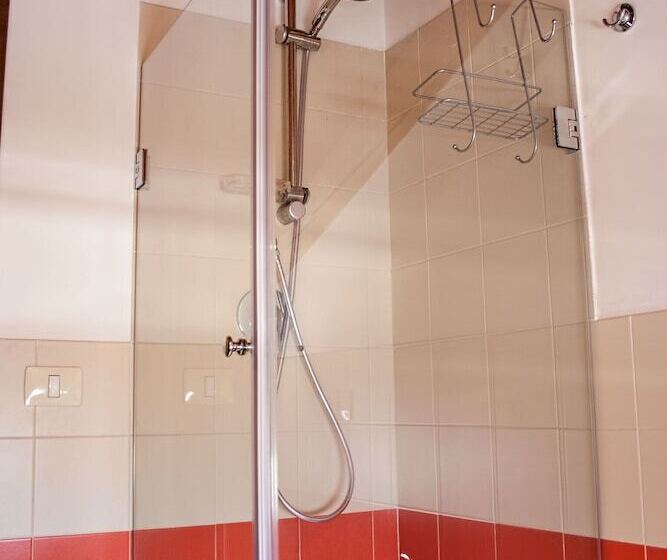 غرفة كومفورت ثلاثية, Le Coccole