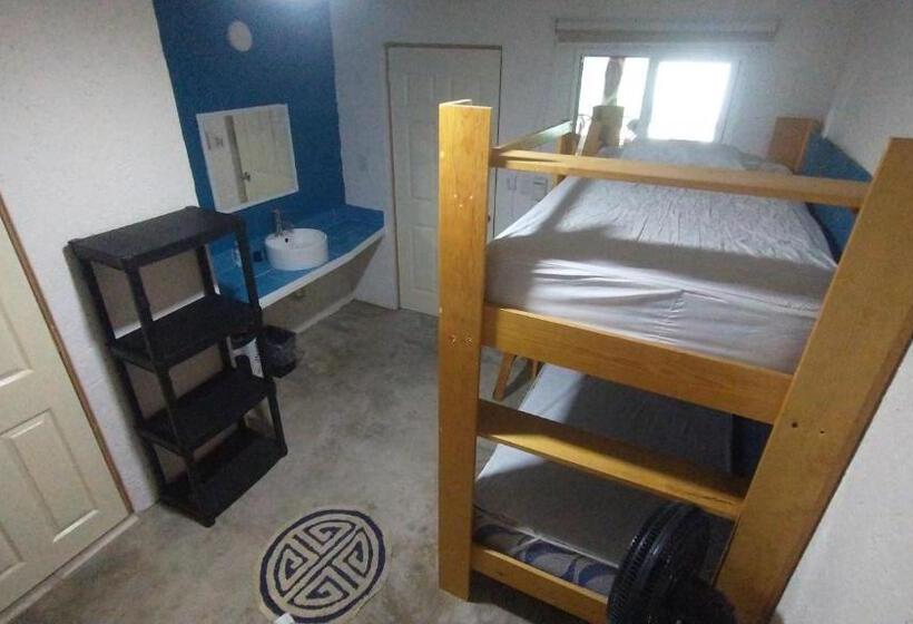 Кровать в Общей Комнате, Posada Edem