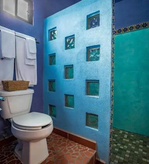 اتاق خانوادگی, Posada Luna Sol