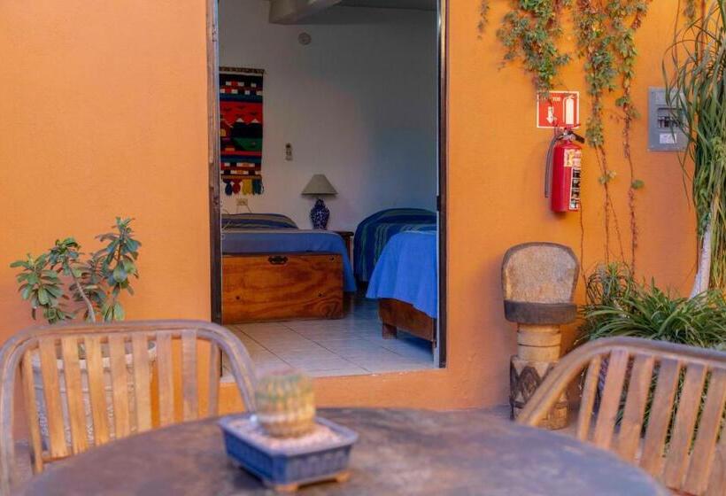 חדר סטנדרט לשלושה, Posada Luna Sol