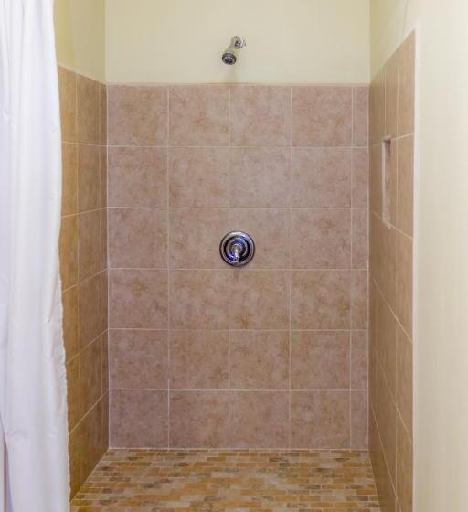 חדר סופריור, Rolson