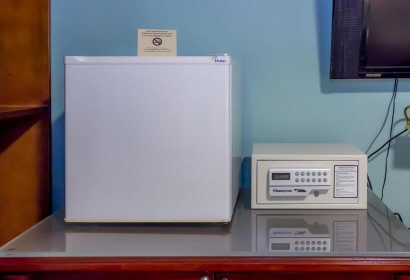 חדר סטנדרט נוף לבריכה, Rolson