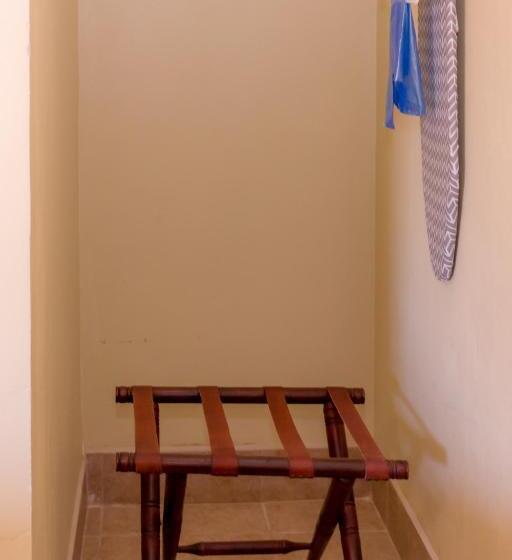 חדר סופריור, Rolson