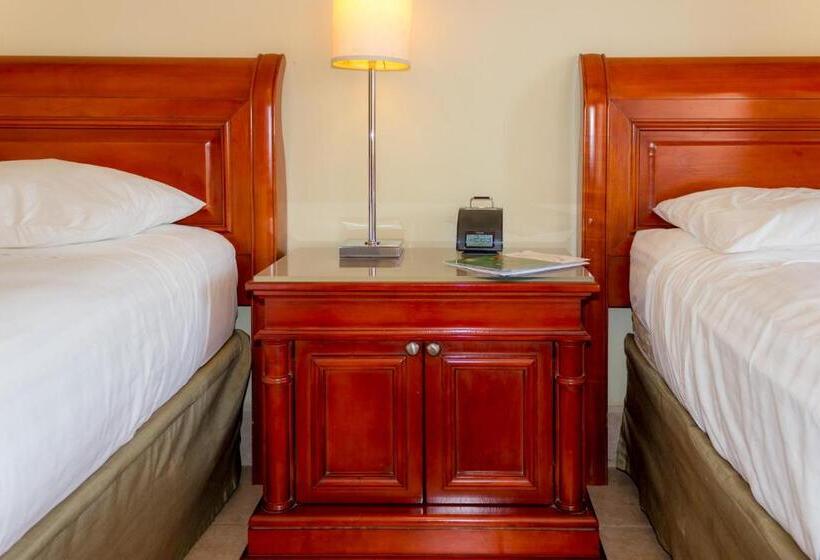 חדר סופריור, Rolson