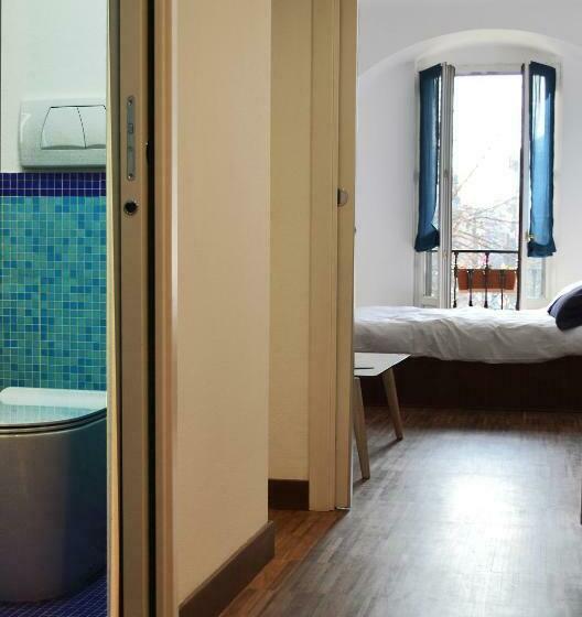 سوییت جونیور, Room Inn