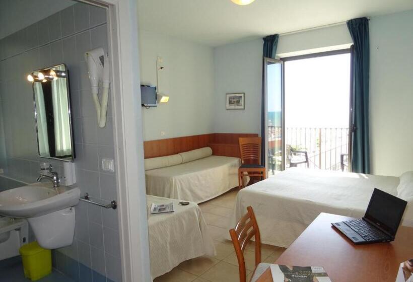 스탠다드 4인용 룸 바다전망, Sole E Mare