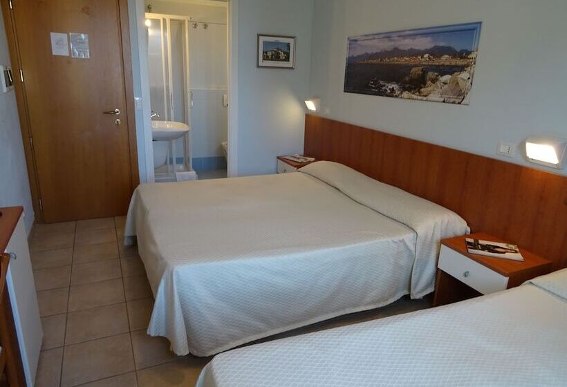 스탠다드 트리플 룸, Sole E Mare