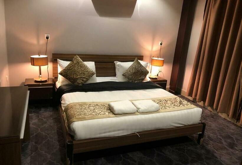 スタンダードスタジオ, Stars Home Suites Hotel Al Hamra