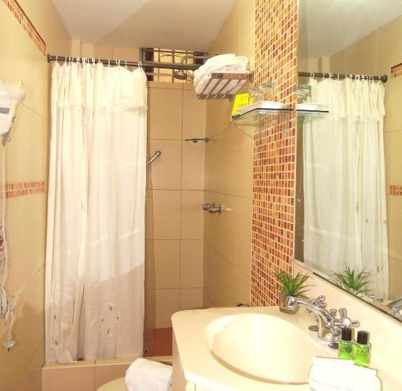 标准三人间, Lima Wari Hotel Boutique