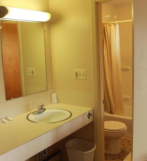 Номер Стандарт 2 Двуспальные Кровати, Acadia Gateway Motel
