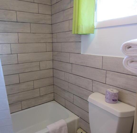 스탠다드 룸 더블 침대 2개, Acadia Gateway Motel