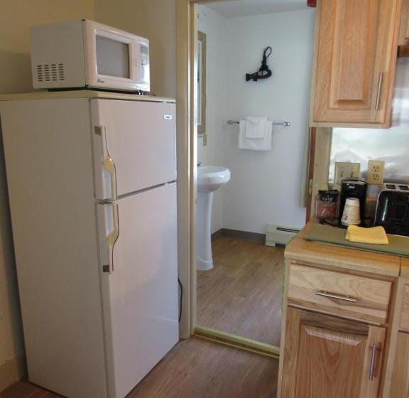 Номер Стандарт, Acadia Gateway Motel
