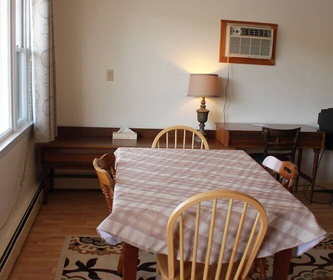 스탠다드 룸 더블 침대 2개, Acadia Gateway Motel