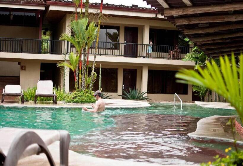 غرفة كومفورت, Arenal Backpackers Resort