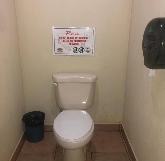 غرفة قياسية, Arenal Backpackers Resort