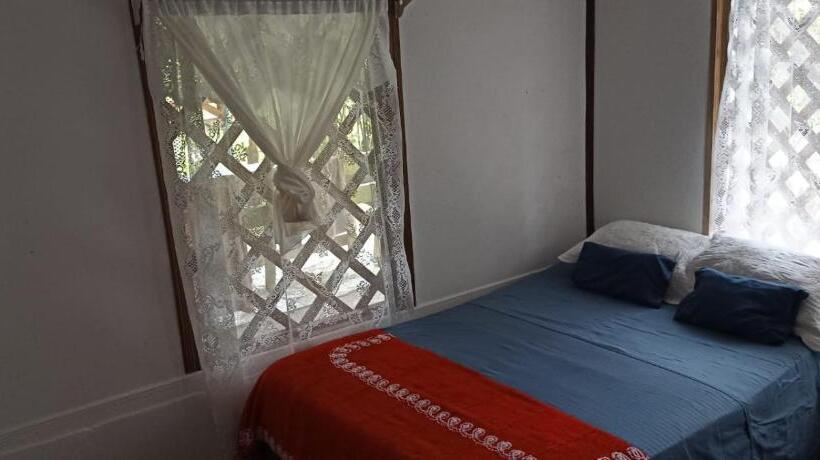 带共用浴室的标准房间, Hospedaje Meryscar