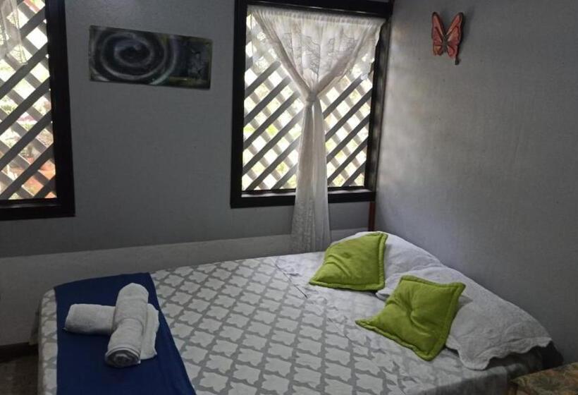 带共用浴室的标准房间, Hospedaje Meryscar