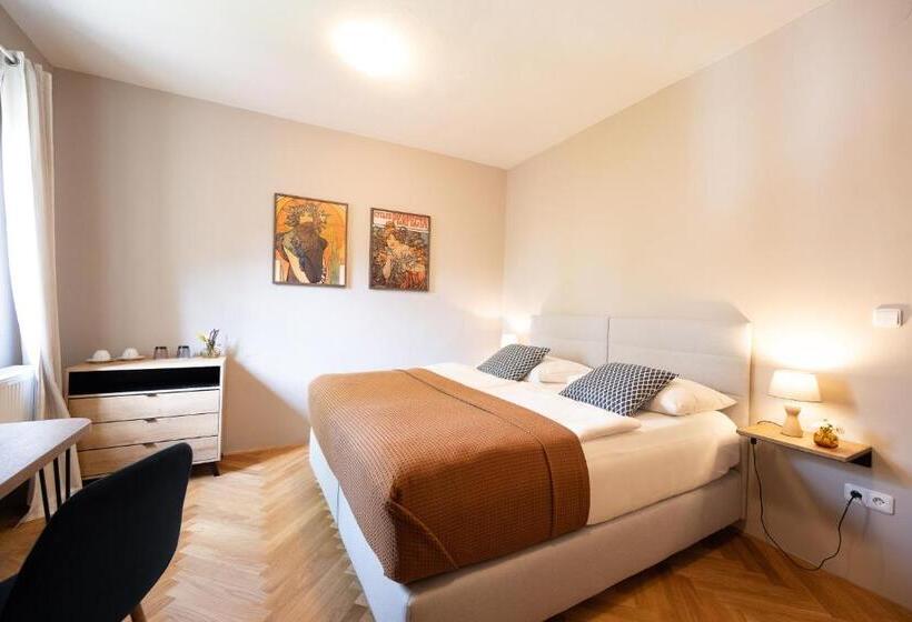 غرفة كومفورت, Tanzberg Mikulov