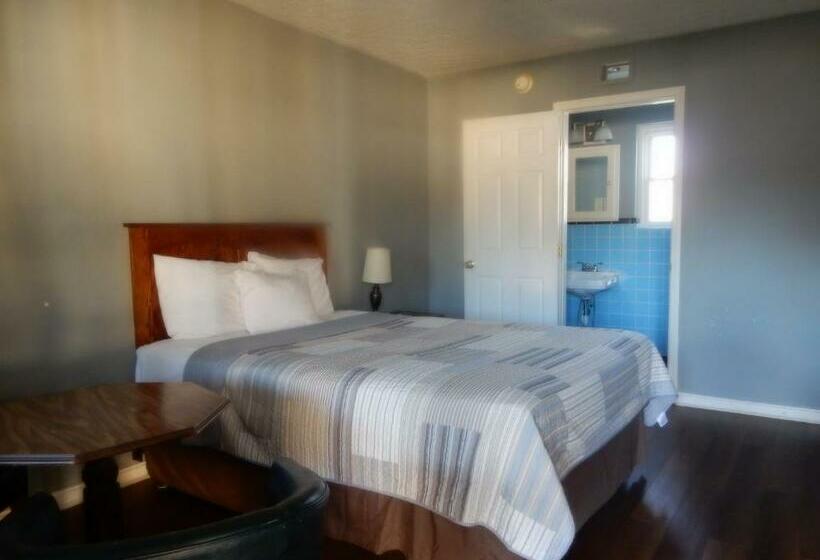 Стандартный Номер Кровать Кинг, Brown S Motel