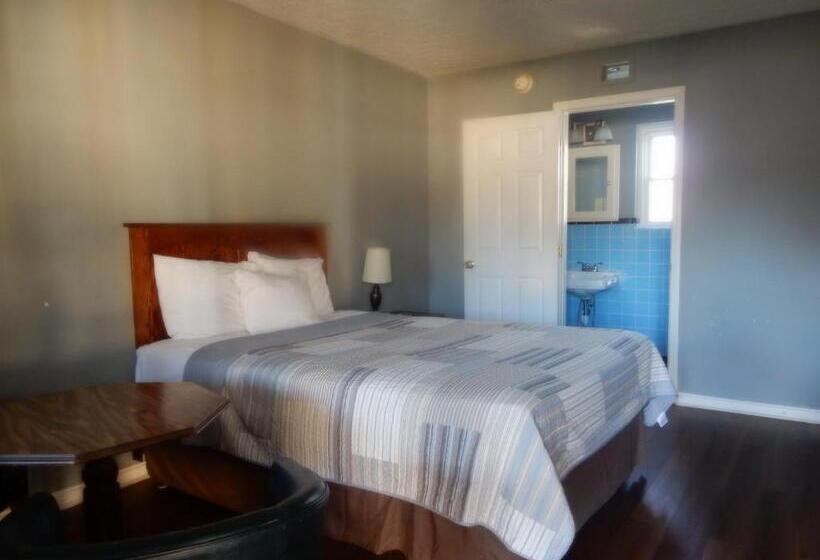 Номер Стандарт, Brown S Motel