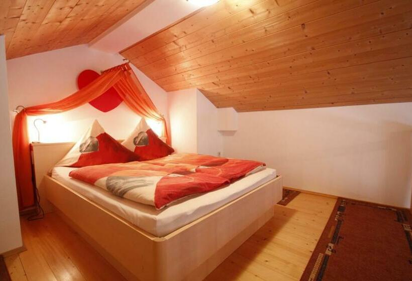 스탠다드 룸, Cafe Hanfstingl