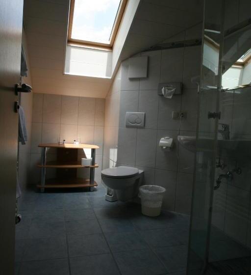 침실 1개 발코니 아파트, Cafe Hanfstingl