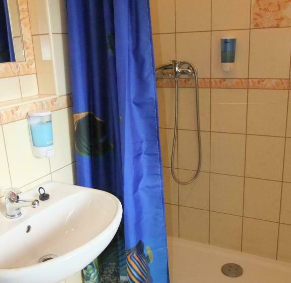 חדר סטנדרט, Formule