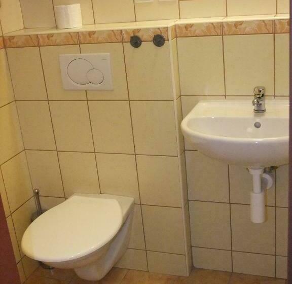 חדר סטנדרט, Formule