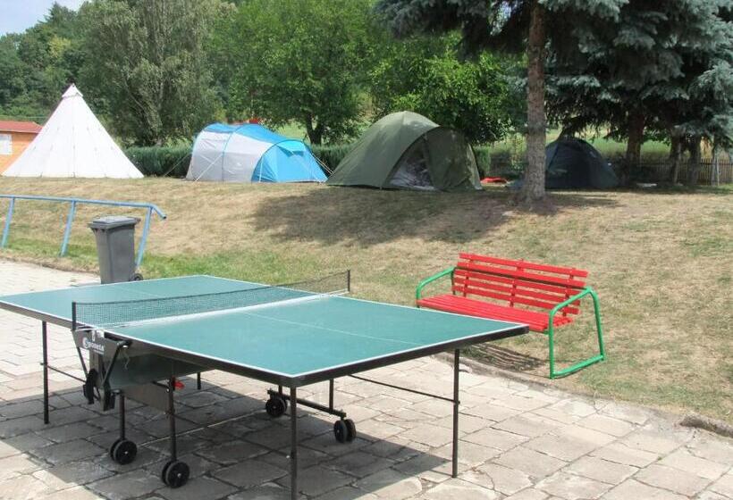 חדר סטנדרט לארבעה, Formule