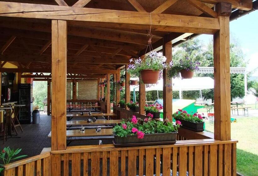 اتاق استاندارد چهار تخته, Formule