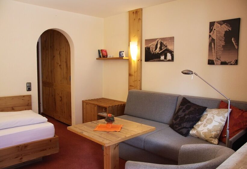 غرفة كومفورت فردية, Franziska