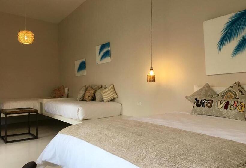 家庭套房, La Ramona Charming