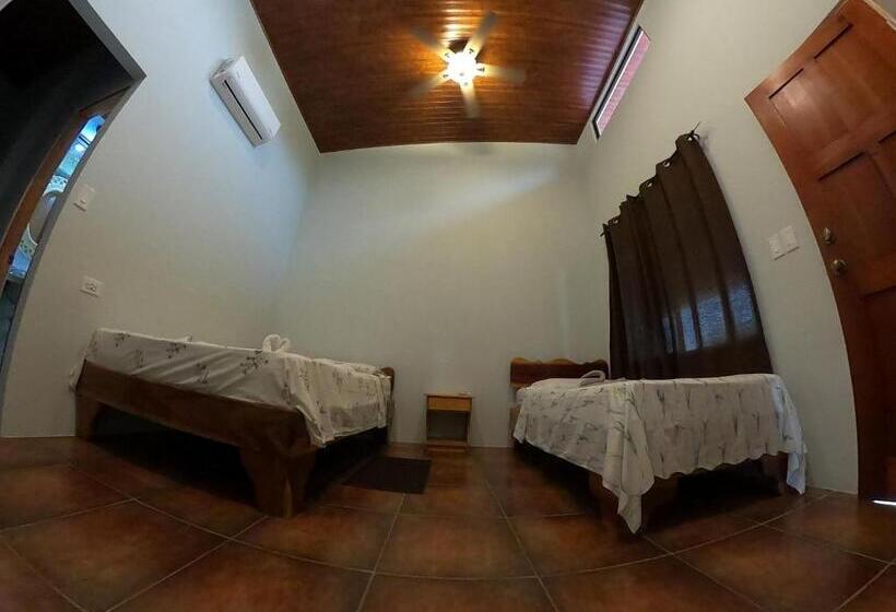 اتاق استاندارد سه نفره, Laureles Collection Uvita   Cabinas Los Laureles