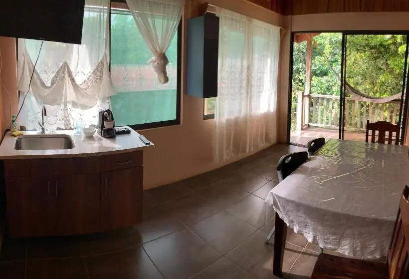 اتاق استاندارد چهارنفره با چشم‌انداز باغ, Laureles Collection Uvita   Cabinas Los Laureles