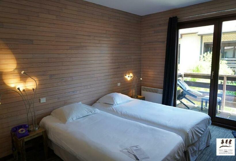 Номер Комфорт, Enzo Hôtels   St Eloy Metz Amneville By Kyriad Direct
