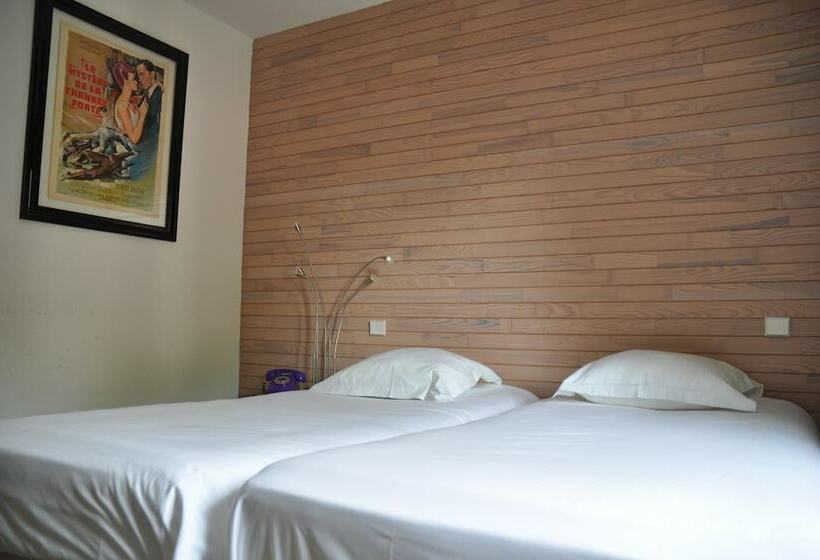 Номер Комфорт, Enzo Hôtels   St Eloy Metz Amneville By Kyriad Direct