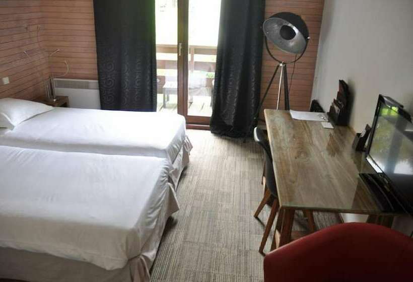 Номер Комфорт, Enzo Hôtels   St Eloy Metz Amneville By Kyriad Direct