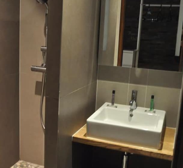 Номер Стандарт, Enzo Hôtels   St Eloy Metz Amneville By Kyriad Direct