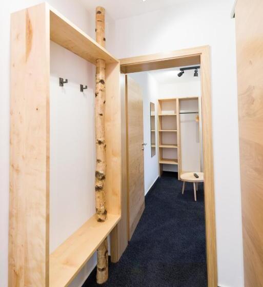 四人标准间, Rhönhof